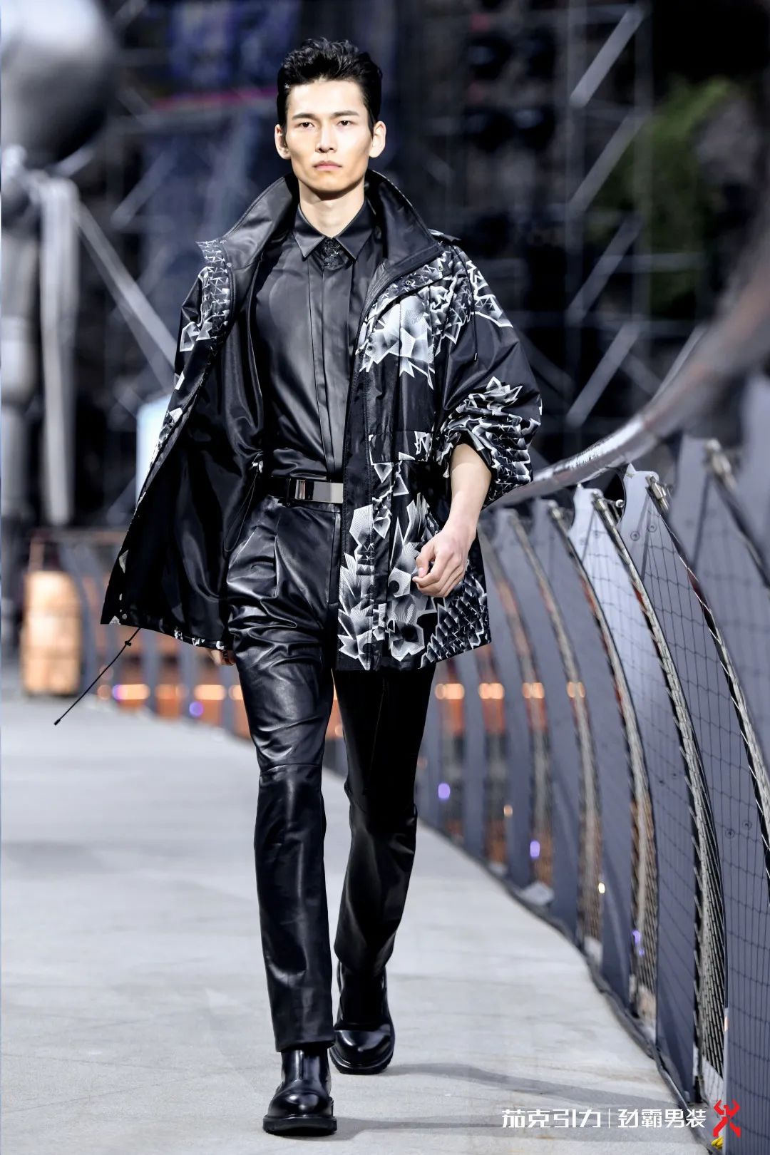 国货劲霸男装,劲霸高端国货