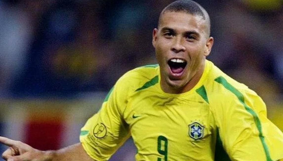 三个罗纳尔多的区别,三个罗纳尔多踢球哪个好看