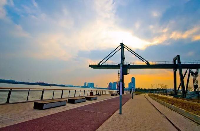 上海旅游交通攻略,上海交通方便的旅游景点