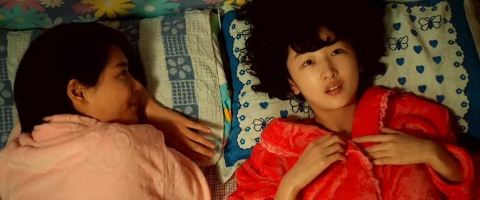 摘掉你的胸罩，让我看看你的人生，我们又何尝不是活成七月与安生