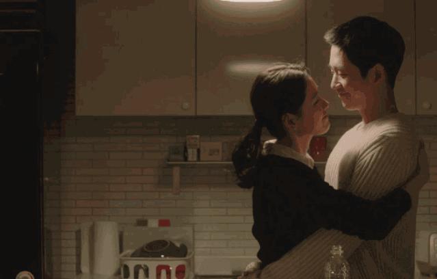 姐弟恋怎么看对方爱不爱,姐弟恋哪一对最好