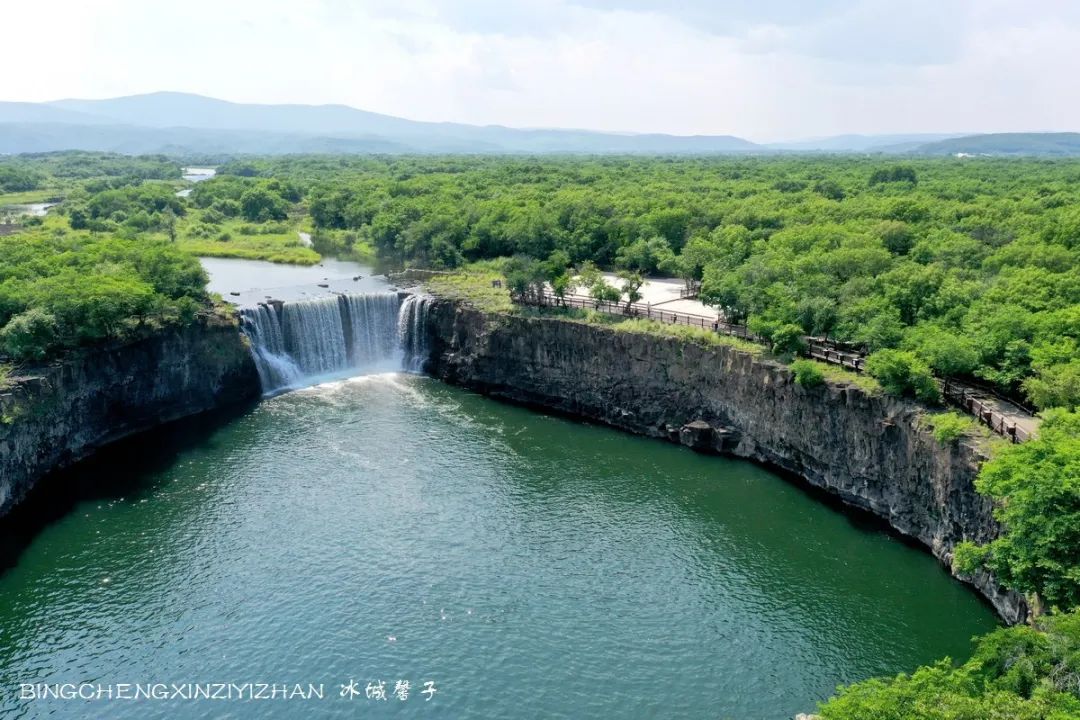 镜泊湖是堰塞湖吗,高山熔岩堰塞湖镜泊湖