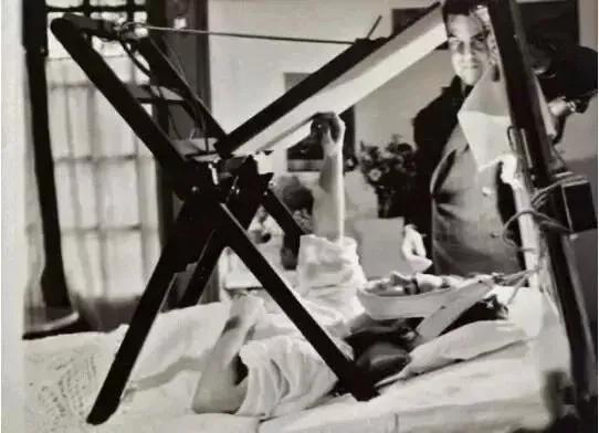 她的一幅画卖2亿！6岁开始遭受身体痛苦、不能生育，47岁早逝