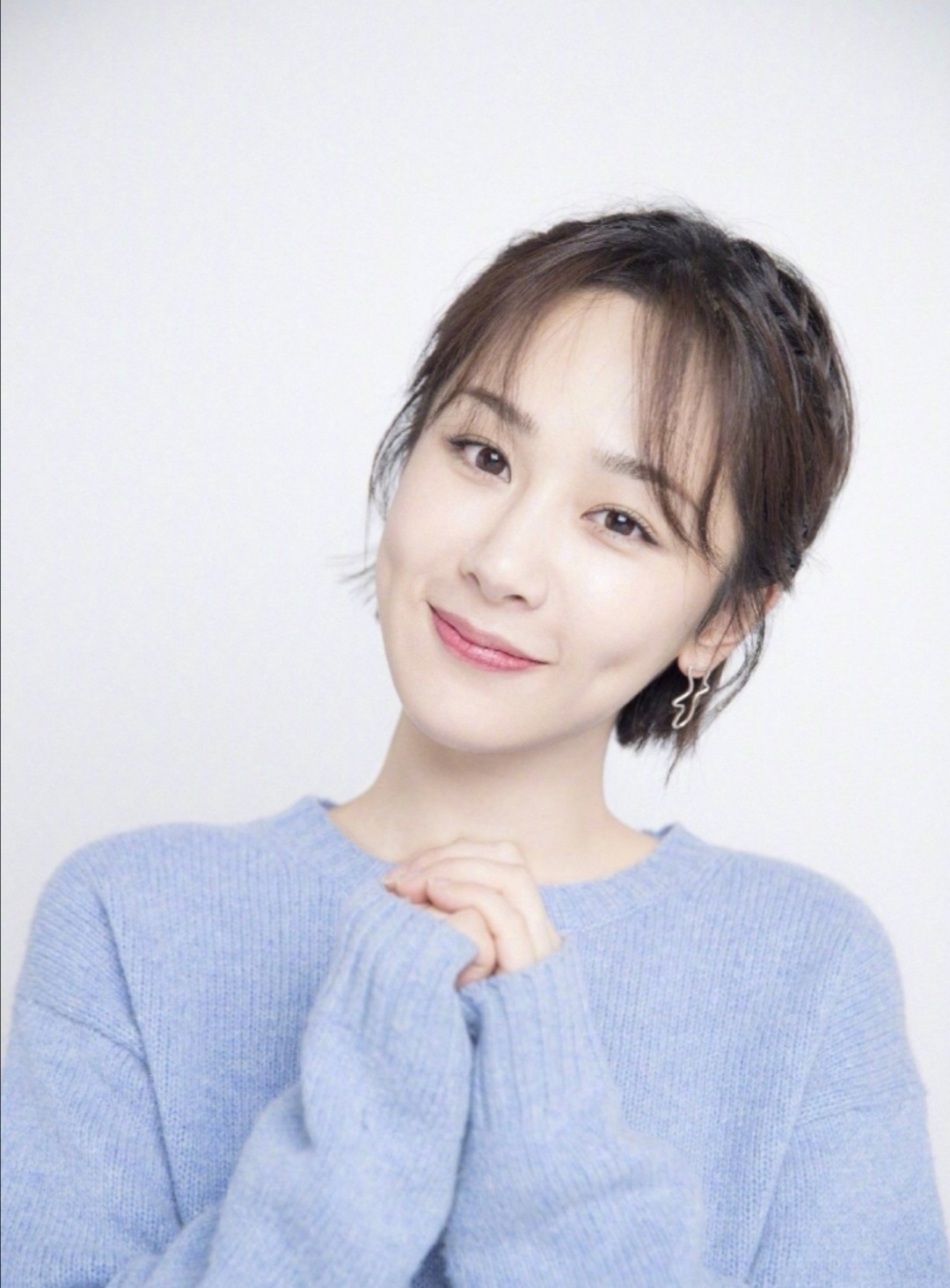 迪丽热巴脸好吗,迪丽热巴好看脸型