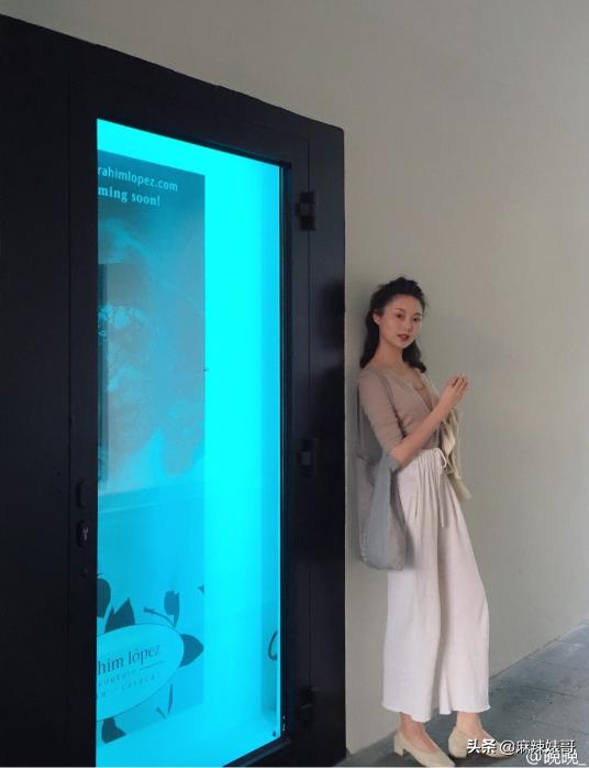 劳斯莱斯请“网红”夫妻,劳斯莱斯请了两个网红是谁