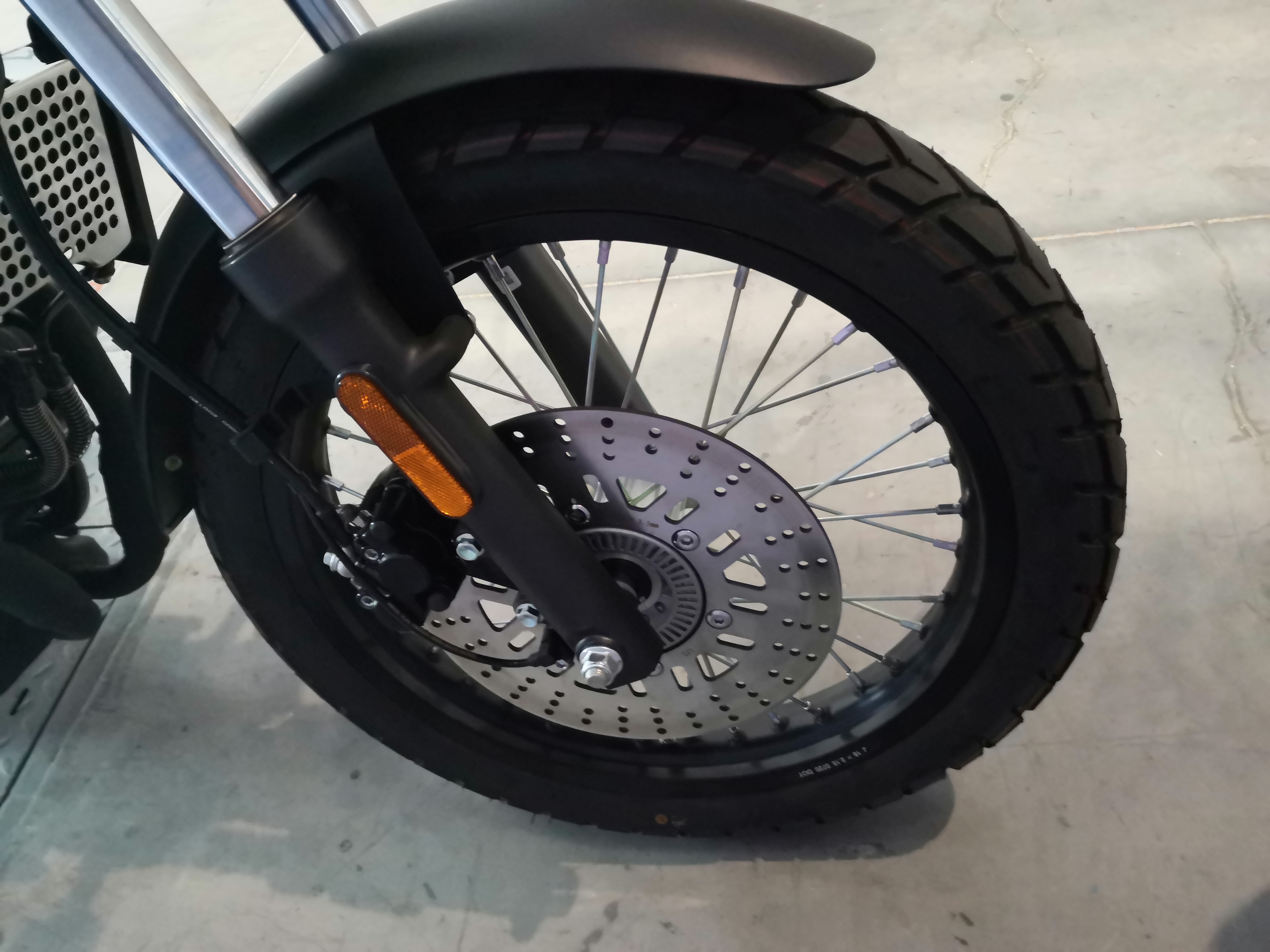 qjmotor逸250复古摩托测评,逸250深度测评