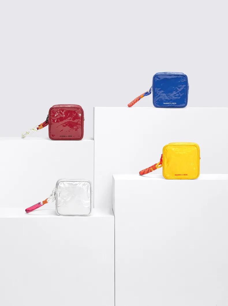 女生都应该有一款小ck,适合男生的小ck