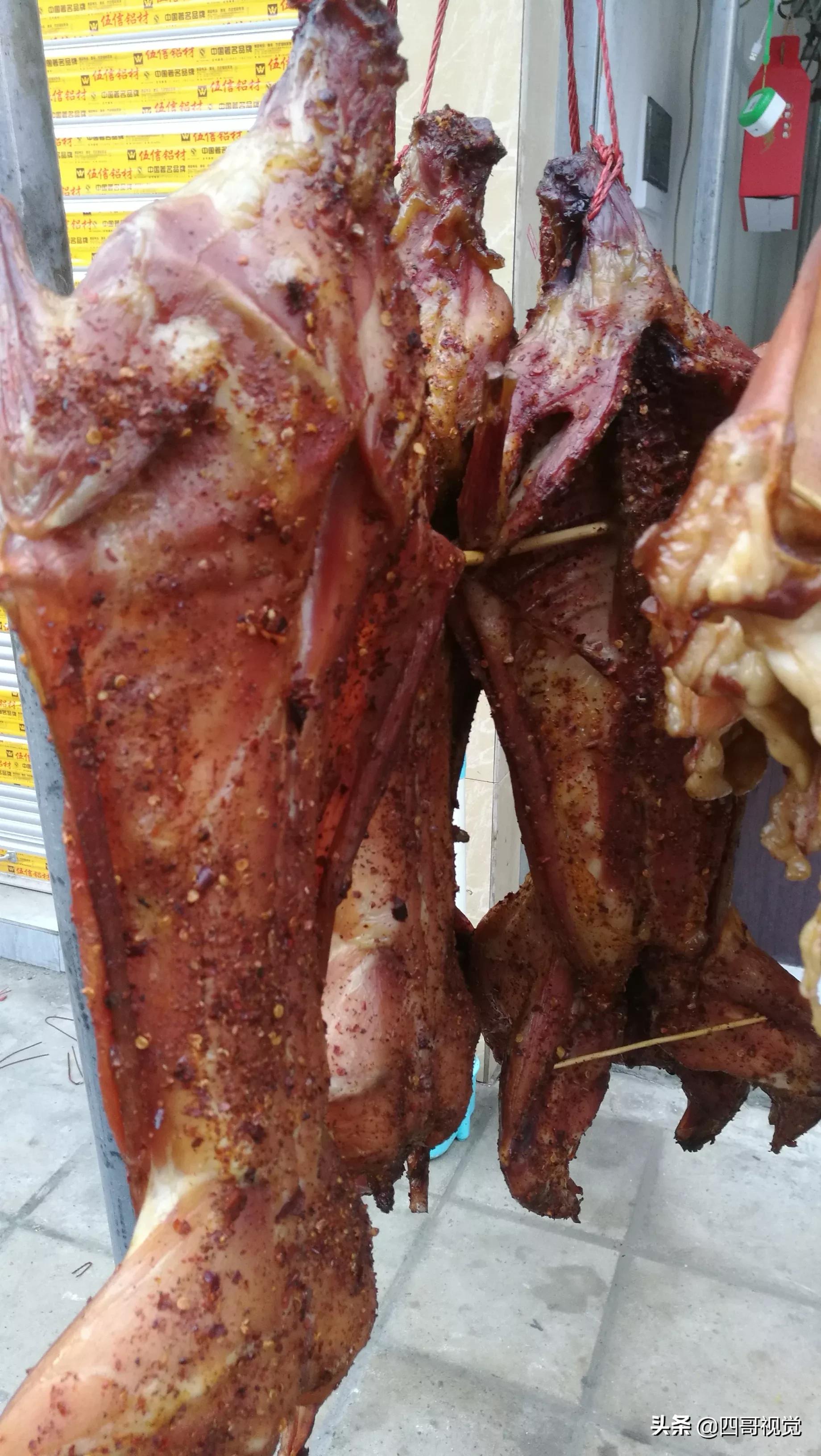 四哥炒猪肉臊子,四哥泡椒肥肠做法