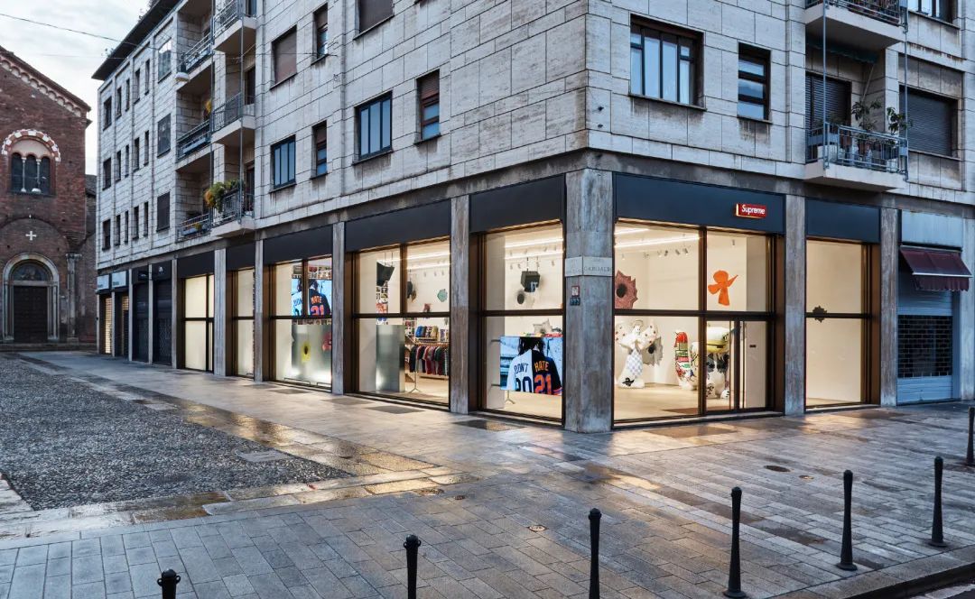 supreme未发售,薇娅supreme价格