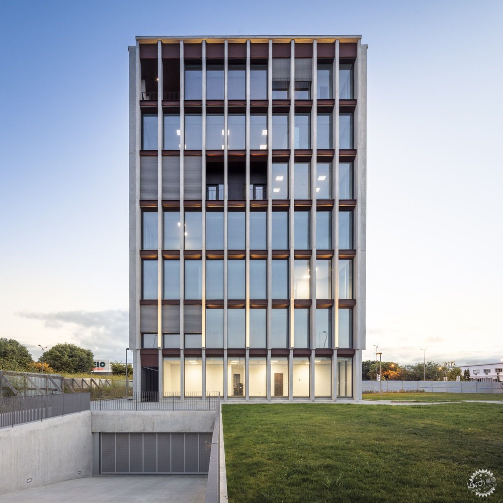 现代建筑古典主义,建筑古典主义