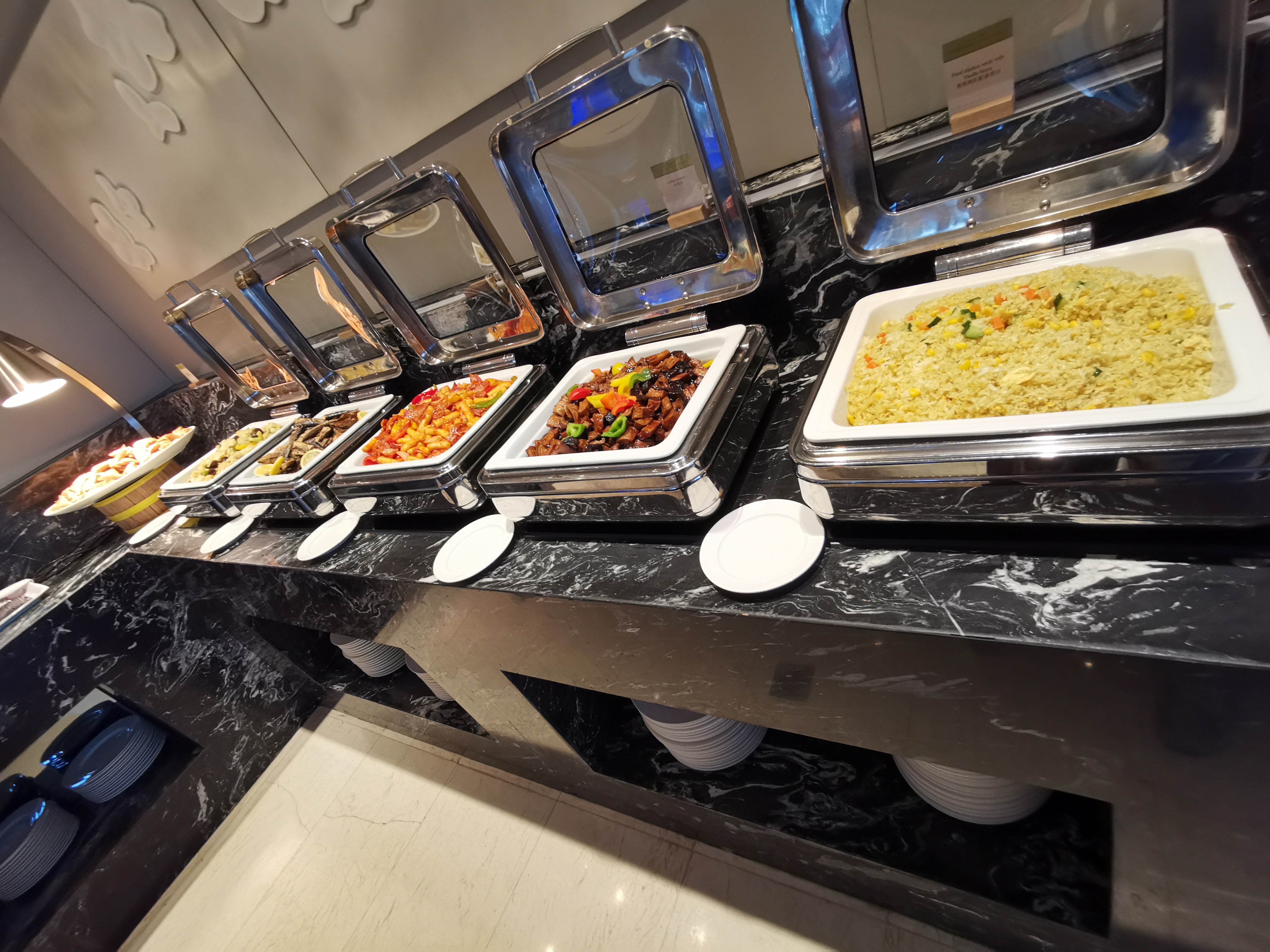 广州汇华希尔顿逸林酒店月饼,广州汇华希尔顿逸林酒店自助餐厅