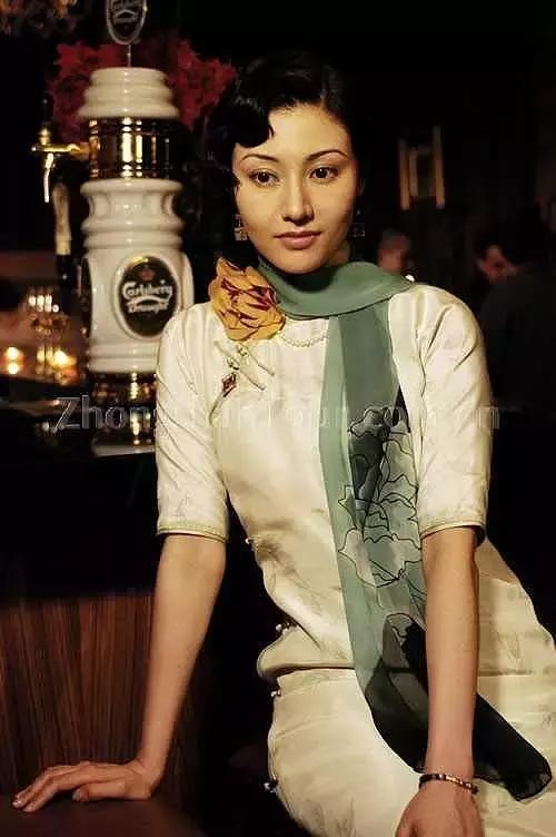 旗袍的倾国倾城,旗袍女人一种倾国倾城的美