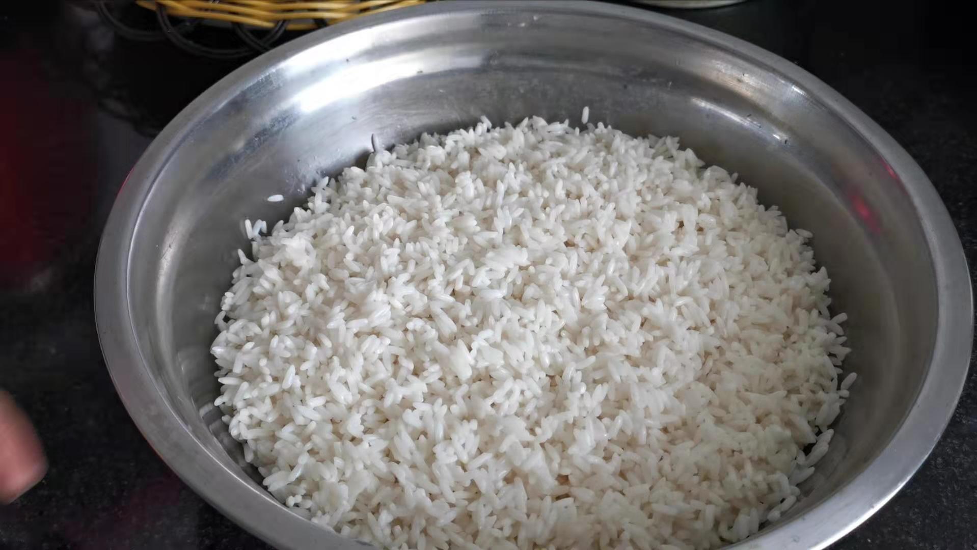 爱吃米糕一定要收藏学会这种做法,爱吃糯米糍粑的一定要收藏