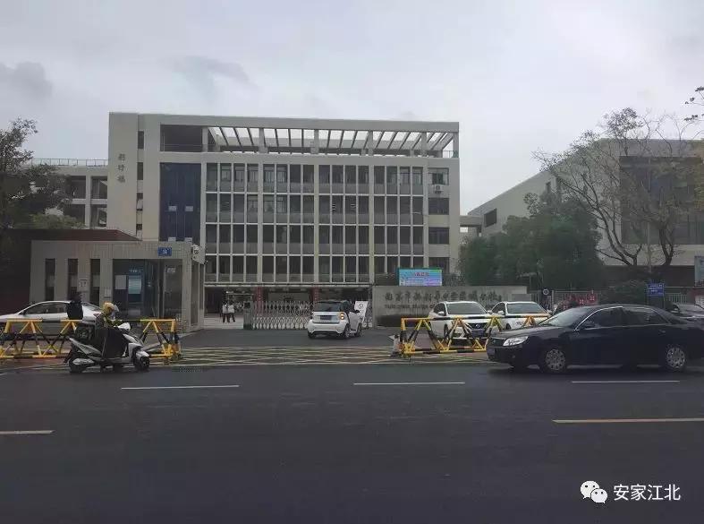 江北烂尾楼最新消息,实拍江北鬼城烂尾楼