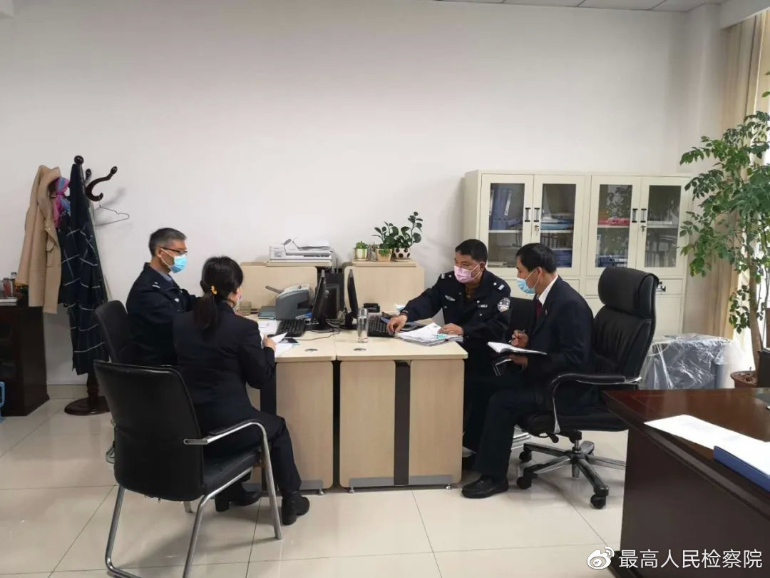 公安部严厉打击哄抬物价 (最新哄抬物价非法经营犯罪通报)