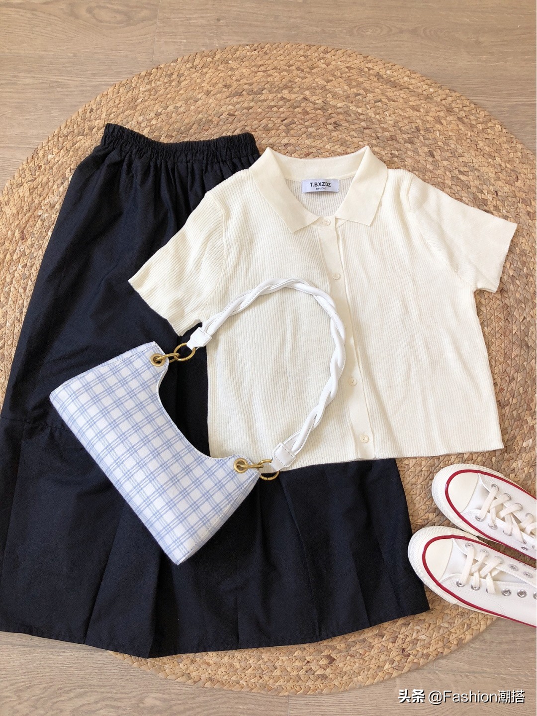 让人一看就舒服的夏季穿搭,收藏过的休闲套装