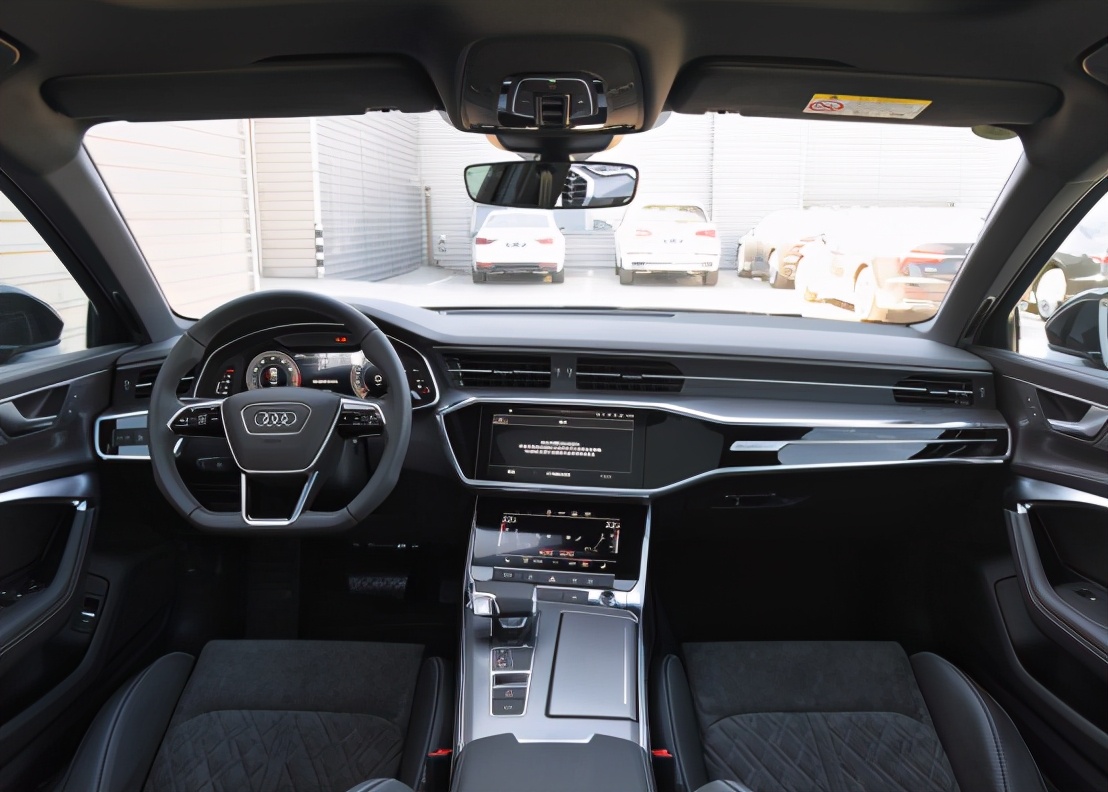 奥迪A6降了多少钱,奥迪a6降到25万