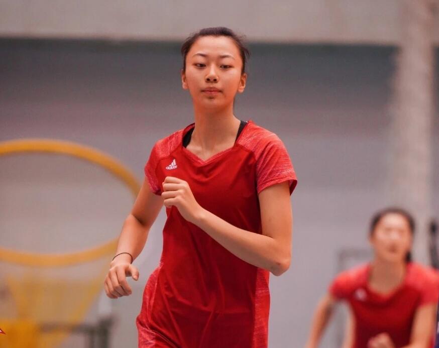 女排5大00后天才崛起！丁霞接班人上线，16岁新袁心玥天赋最高？