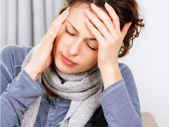 又有女大学生因熬夜得病，卵巢早衰离我们太近