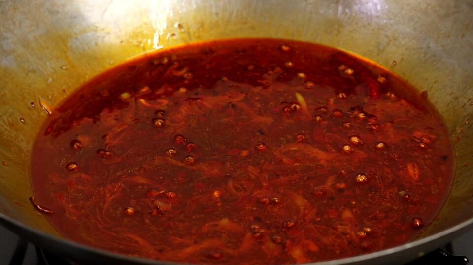 豆腐皮别再炒着吃了,豆腐皮除了和辣椒炒还能和什么炒