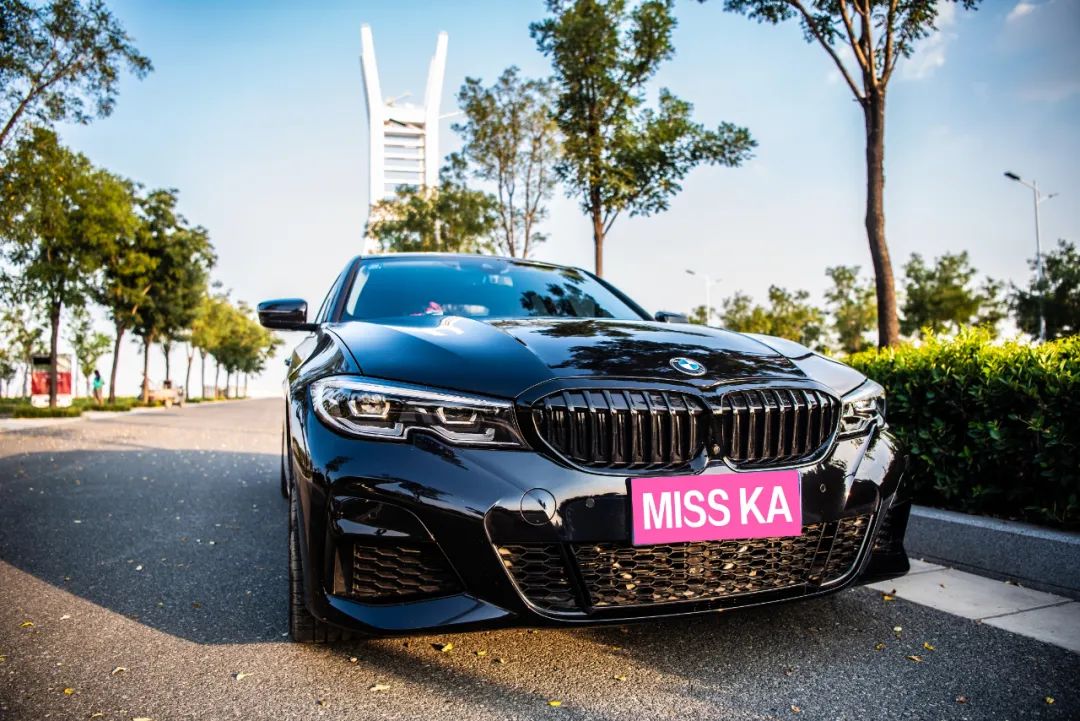 宝马325li实际油耗多少,宝马325li曜夜运动版油耗