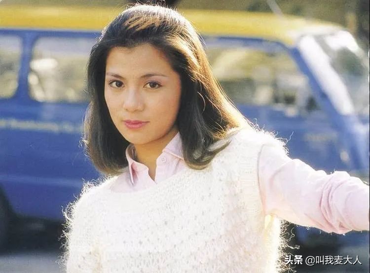 杨康戚美珍怎么相识的,杨康和老婆照片