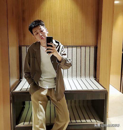 被某女运营忽悠来*牙虎**，白浩不服判决上诉，和YY把违约官司打到底