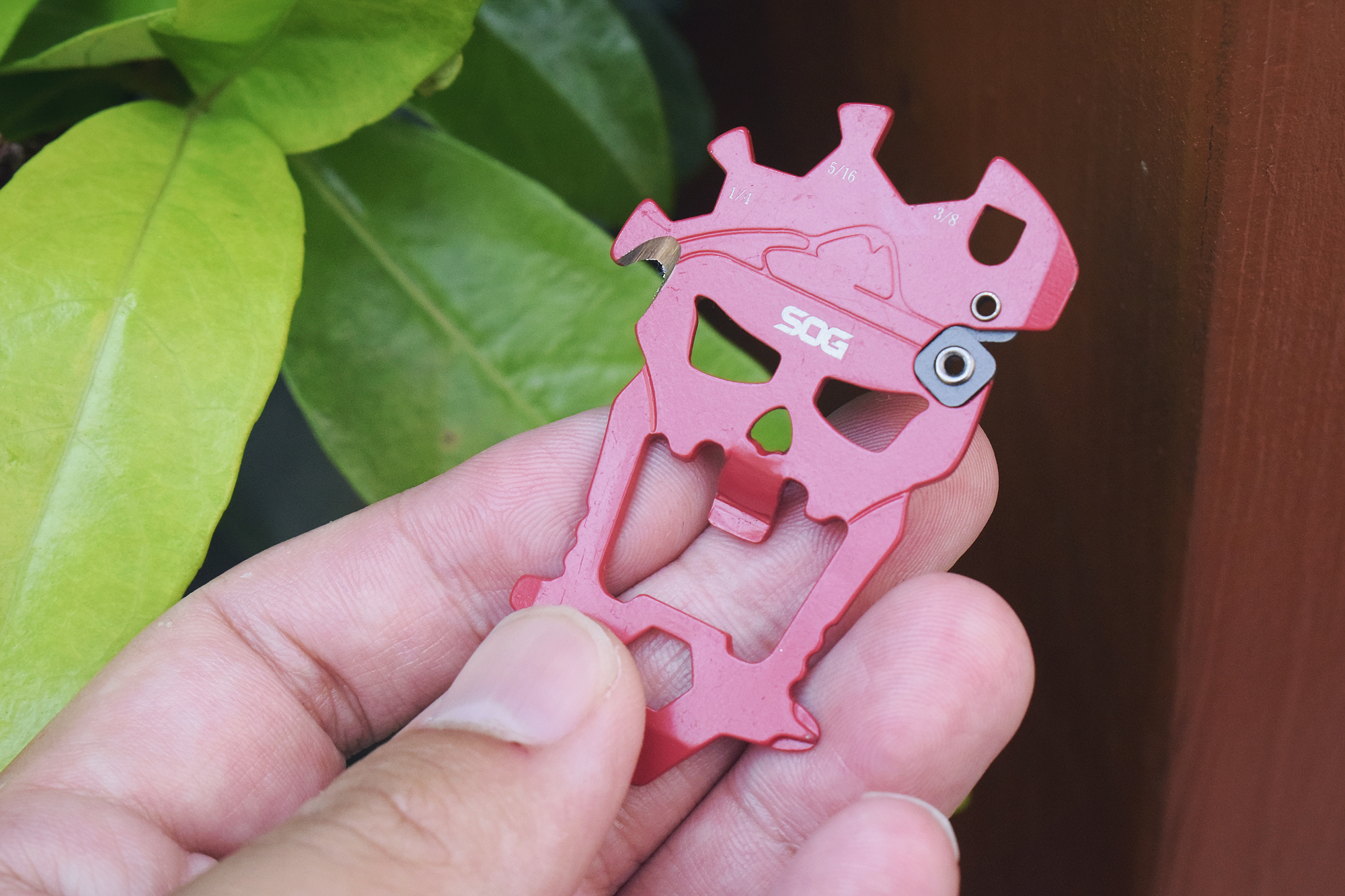 利刃迅猛龙,sog迅猛龙工具钳