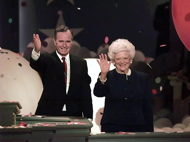 17岁女孩嫁42岁丈夫当上大总统后,21岁与丈夫一见钟情63年相濡以沫