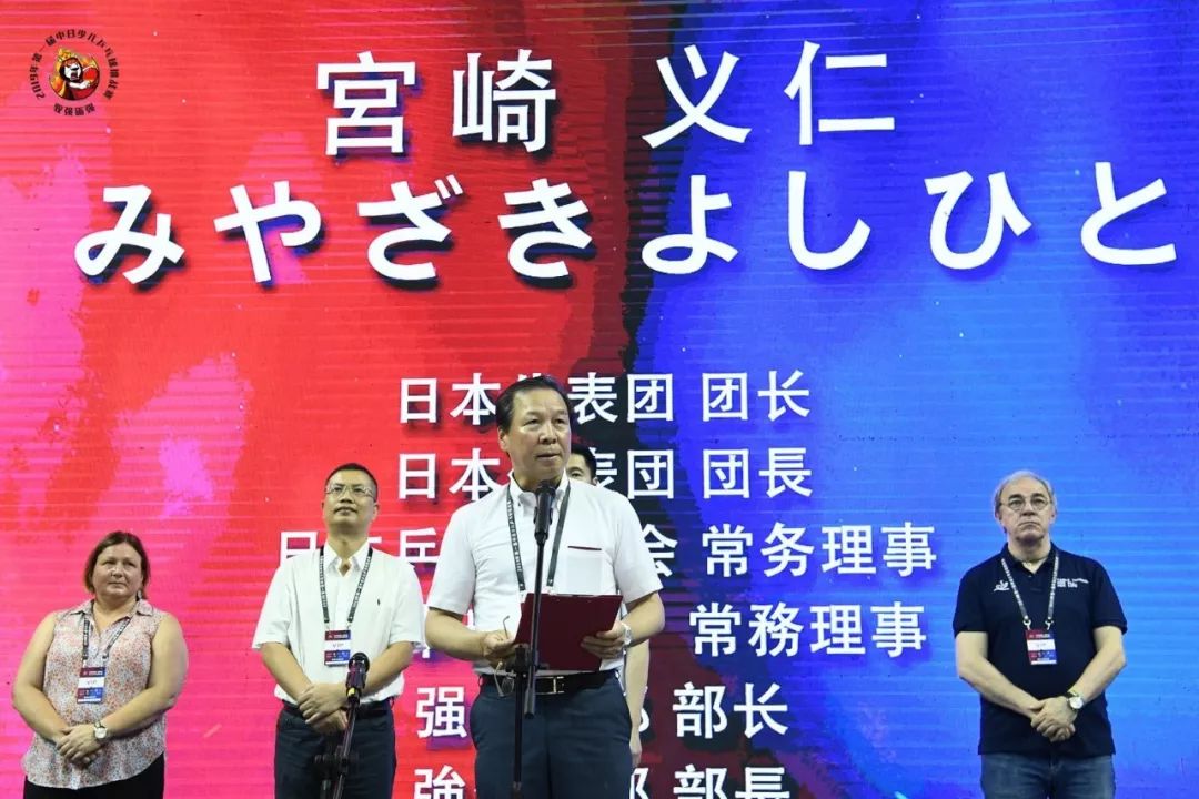 王励勤6岁打球视频,王励勤与国乒交手记录