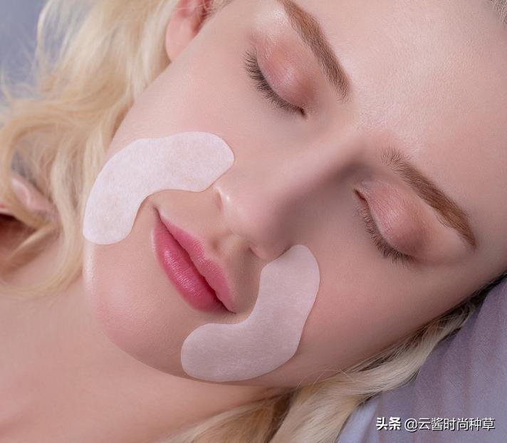 董洁显老照片,董洁皱纹多老态