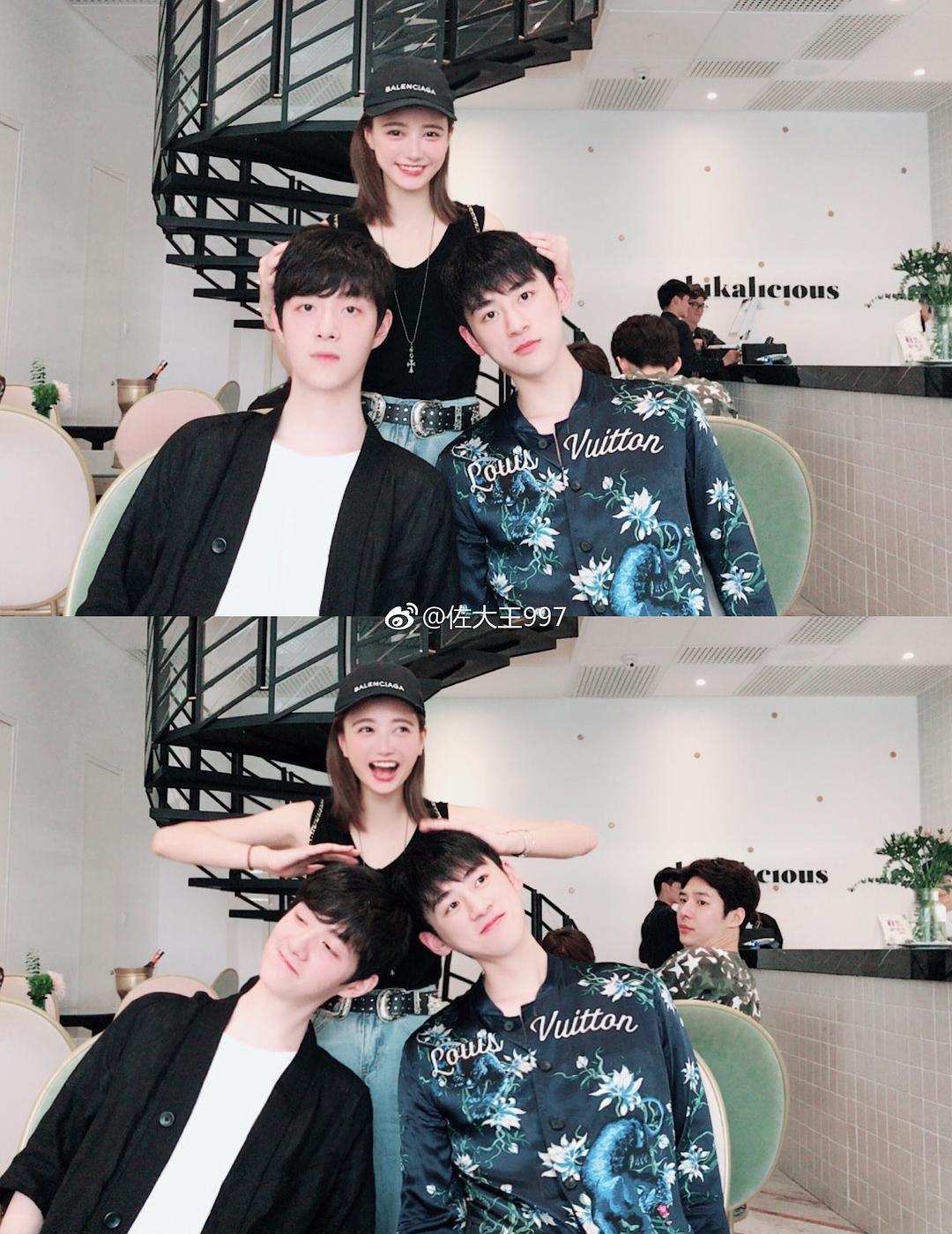 鏄撶儕鍗冪幒鐜嬭仾,鏄撶儕鍗冪幒鍜岀帇鎬濊仾鍚堢収