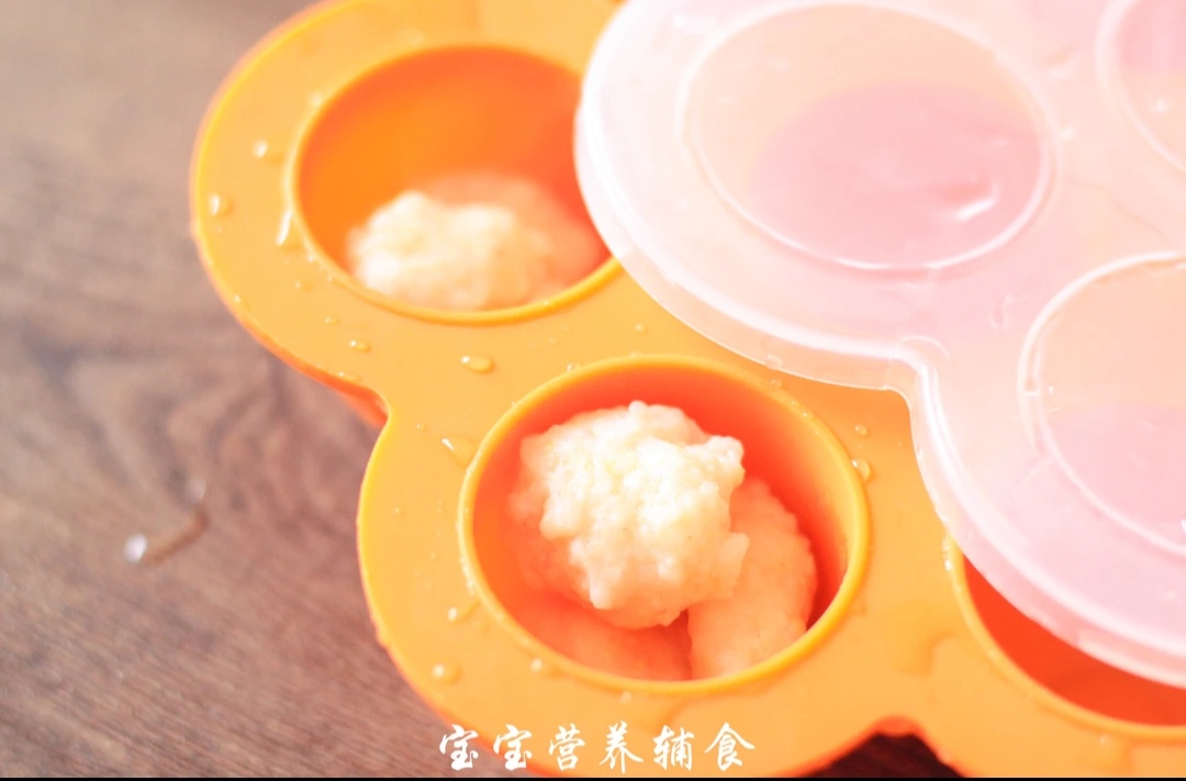 宝宝辅食虾丸做法,宝宝辅食虾丸和鸡蛋羹能一起吃吗