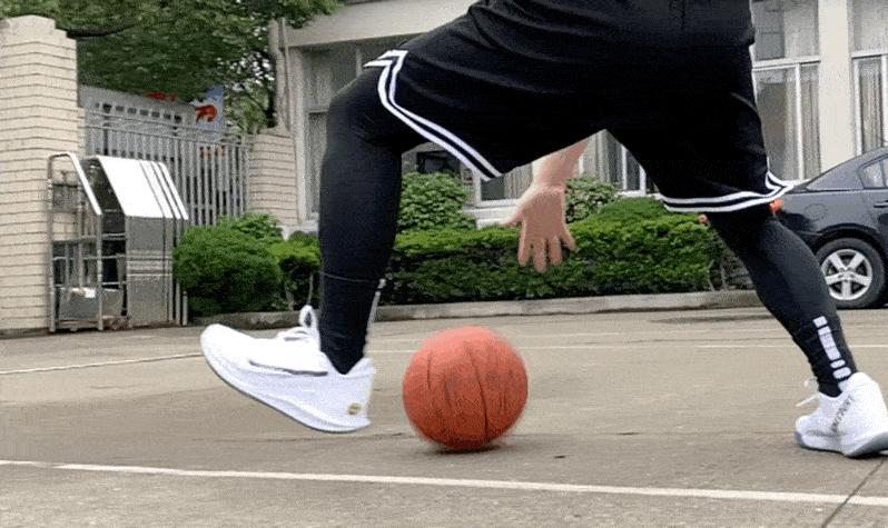 耐克airzoomcrossover篮球鞋测评,耐克网球鞋airzoomultra系列