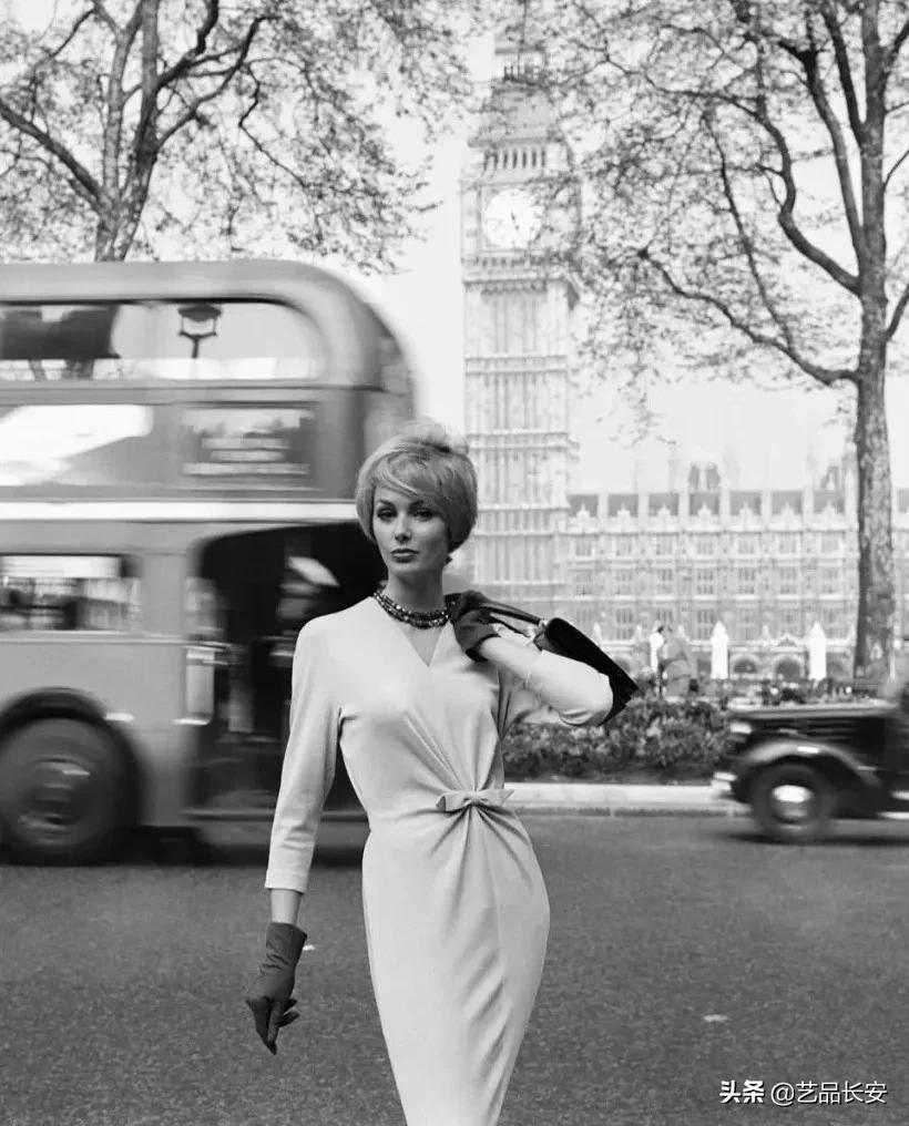 最具风情的复古美人,镜头下的少女仙气十足太美了