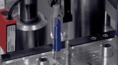 圆珠笔按下去弹不回来怎么办,圆珠笔一按就出水什么意思