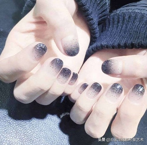 网红美甲2020春夏流行美甲,你的美甲做的有型吗