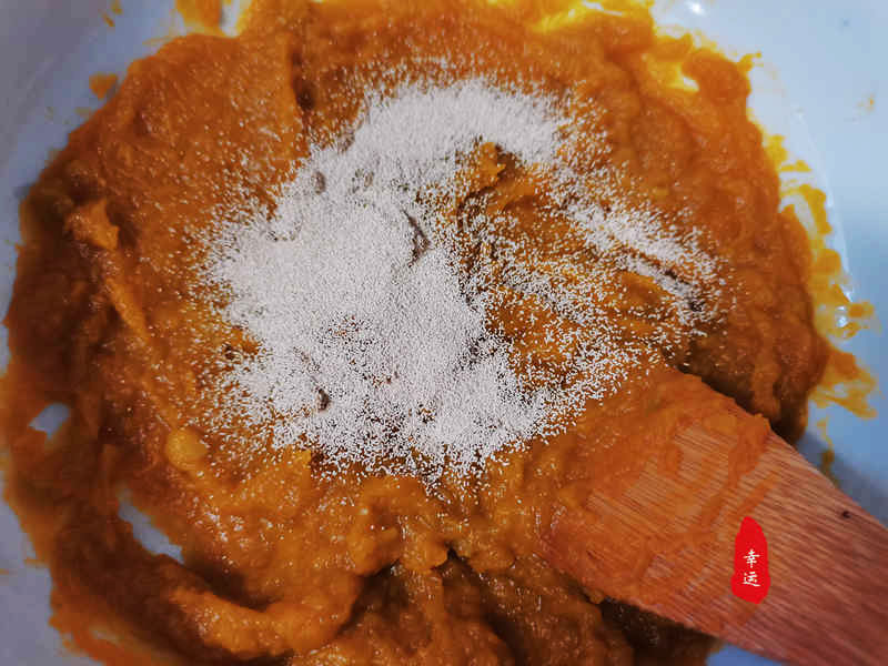 金灿灿的黄馒头,金灿灿黄金馒头好看又好吃