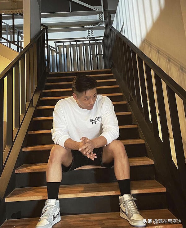 介绍一位大佬男鞋头关注一位顶流女鞋神