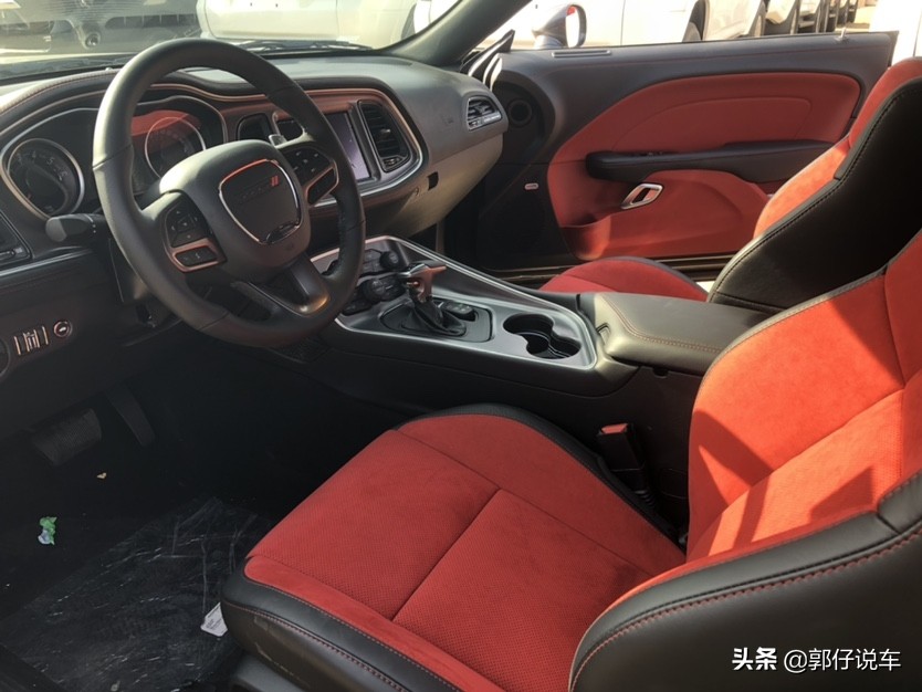 速度与激情唐老大道奇挑战者,速度与激情道奇挑战者多少钱一辆