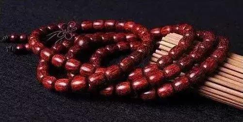 小叶紫檀棕眼越盘越多,小叶紫檀手串越盘越黑