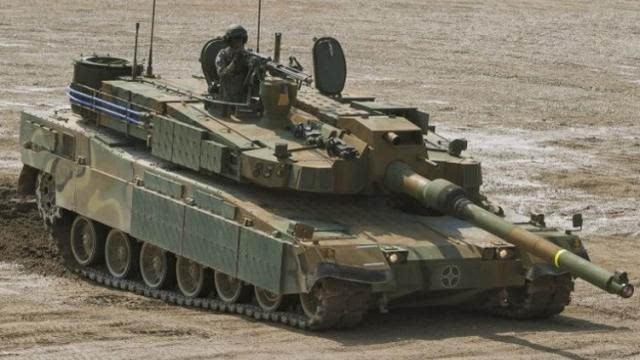 k2坦克为什么过不了水泥墩,韩国k2坦克连泥墩都跨不过