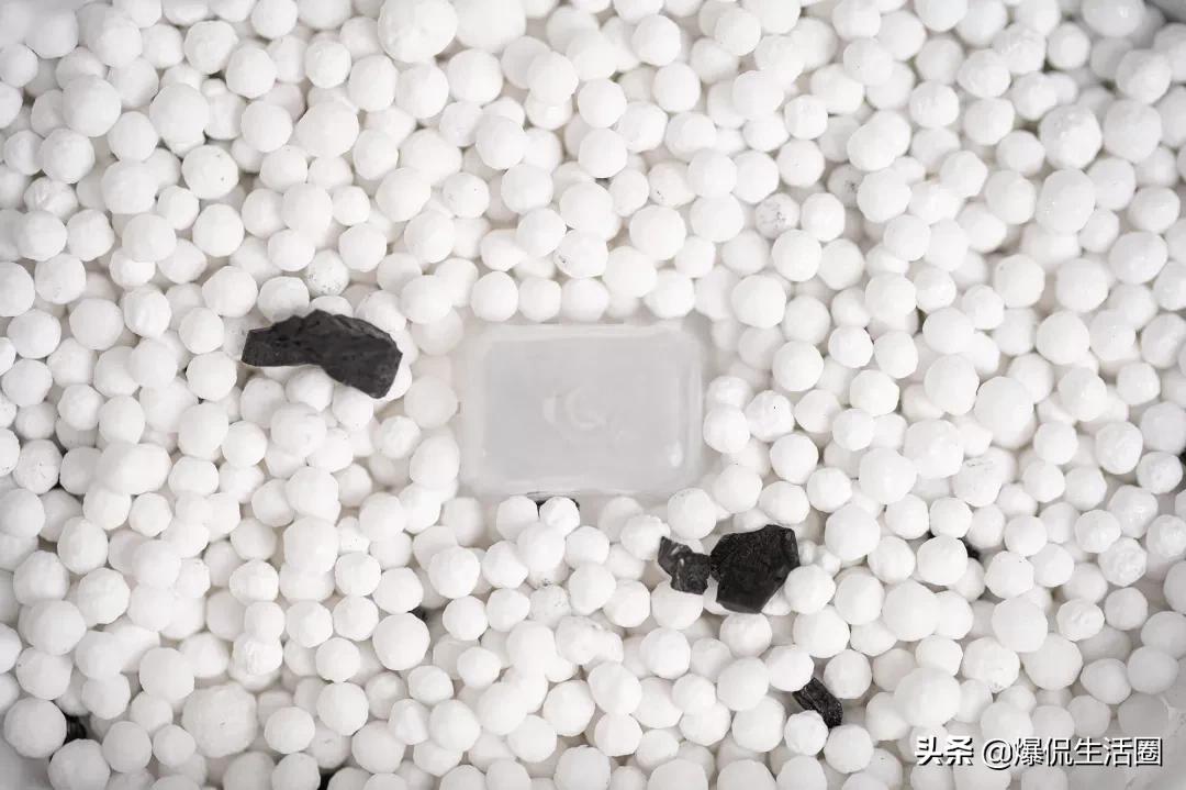 梅雨季节防潮除湿袋,梅雨季防潮除湿收纳