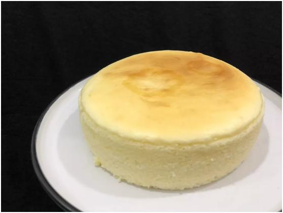 轻乳酪芝士蛋糕,8寸轻乳酪芝士蛋糕最佳配方免烤