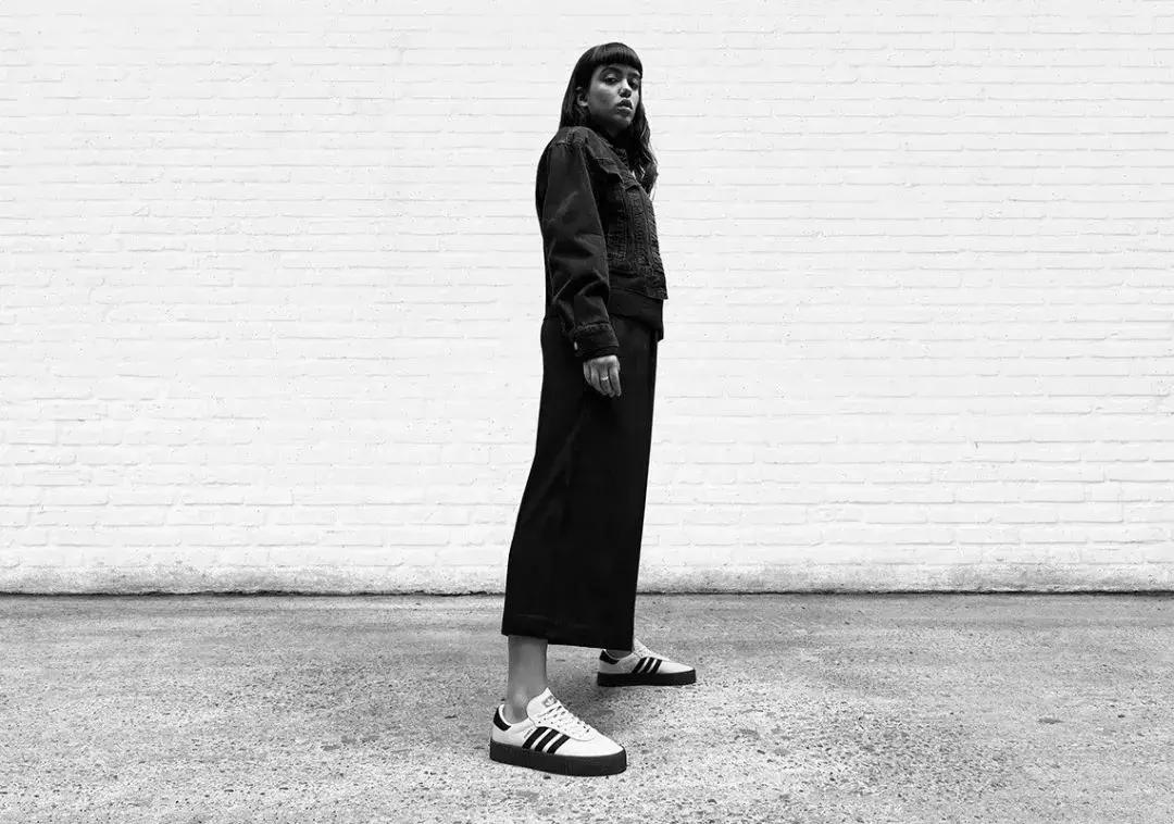 閭d簺鐑傚ぇ琛楃殑鐞冮瀷,璐皯绐熺殑瓒崇悆鐞冮瀷