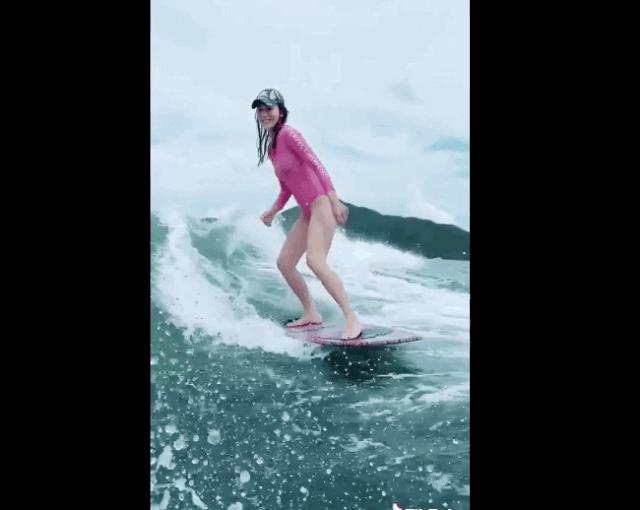 “嫩模始祖”的狗血情史