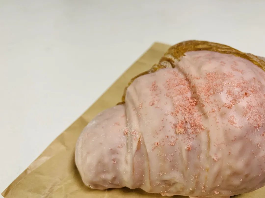 樱花味真的好闻吗,骗人的草莓包装