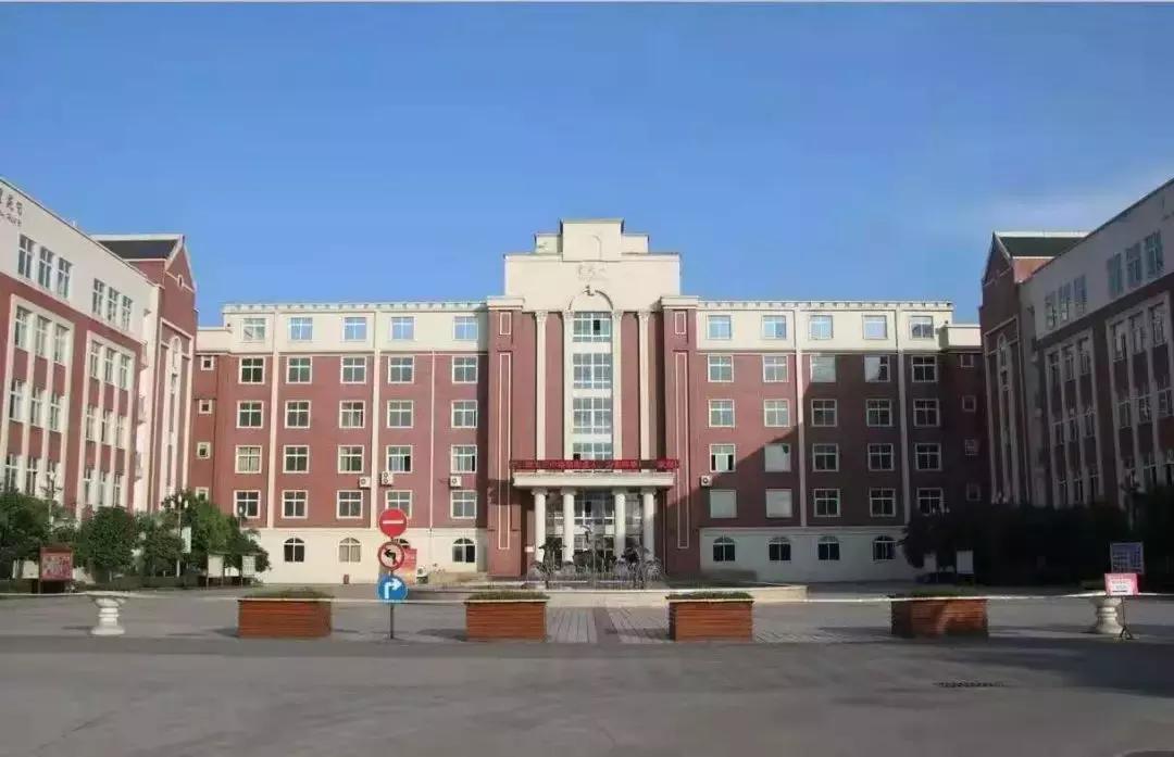 “实力天团”川师系新增两所公办校家族谱上都有哪些学校？