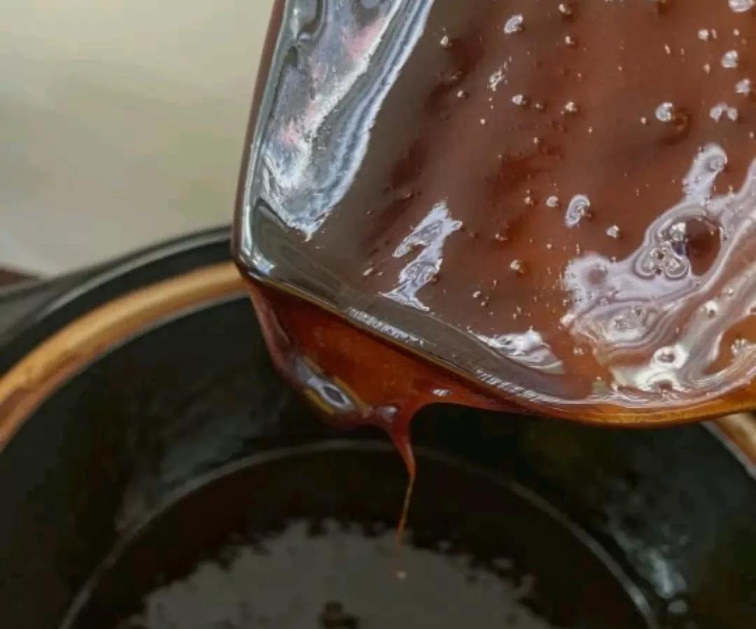 驴皮阿胶和猪皮冻有什么区别,猪皮冻和驴皮阿胶