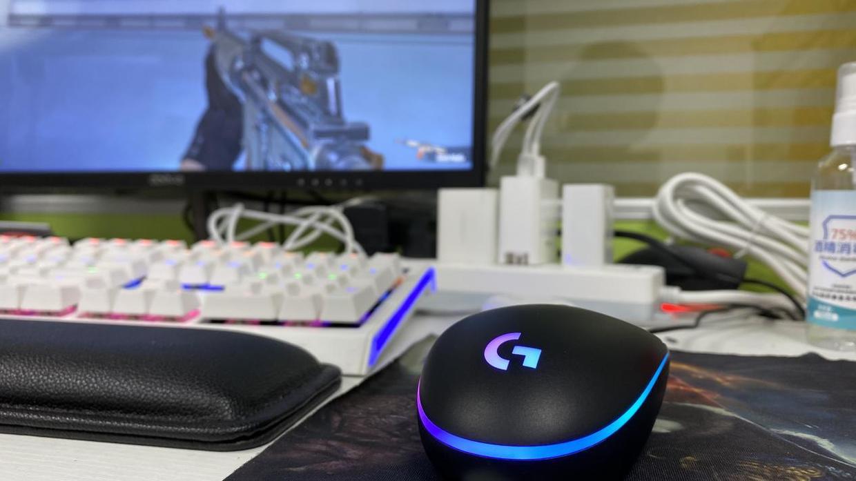 罗技的g102游戏鼠标使用感受,入门级罗技
